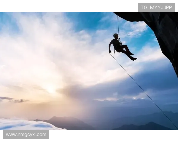 深圳攀岩队团队协作的创新与变革探索热议攀岩运动的未来发展 深圳攀岩队团队协作的创新与变革探索热议攀岩运动的未来发展