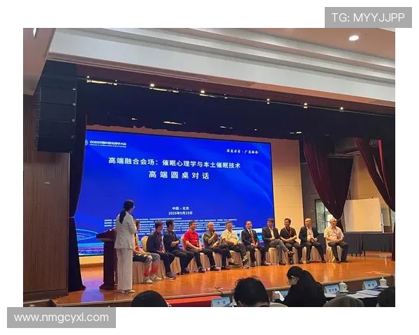 黄静的网球人生深度对话:从青涩梦想到职业赛场的奋斗与成长