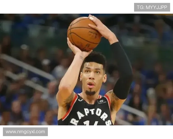 夏洛特独立与坦播完的精彩对决分析与赛季前景展望