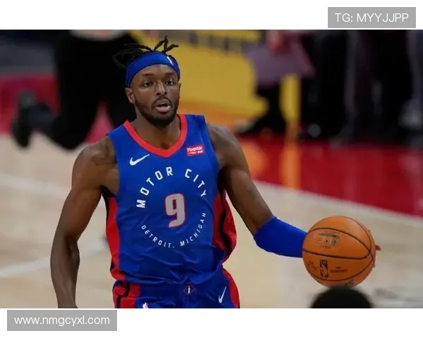 杰拉米格兰特的崛起与NBA赛场上的多面手角色分析